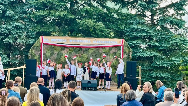 Hołd dla wysiedlonych mieszkańców