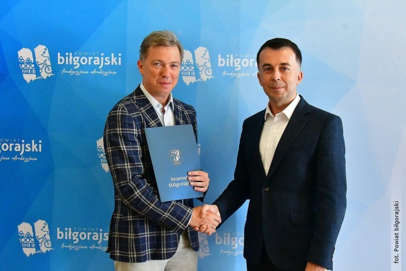 Jednogłośna decyzja w sprawie dyrektora