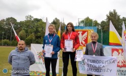 Młode lekkoatletki z Biłgoraja na Międzywojewódzkich Mistrzostwach U16