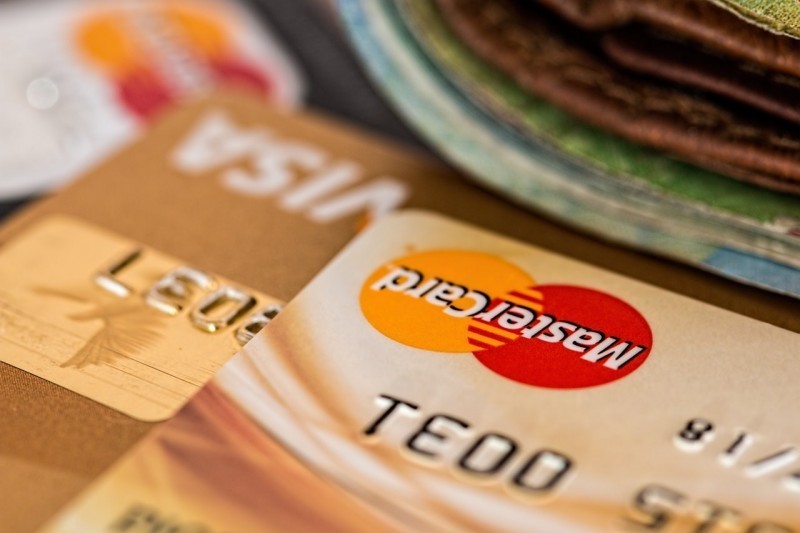 Czym jest wypuka karta kredytowa?