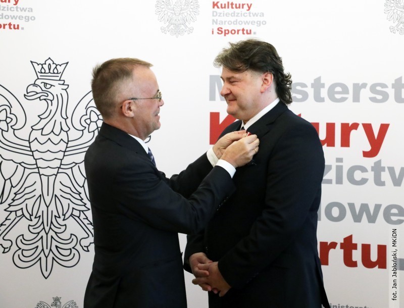 Janusz Jarosławski uhonorowany Brązowym Medalem "Zasłużony Kulturze Gloria Artis"