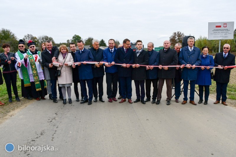 Otwarcie ciągu dróg powiatowych w Wólce Czernięcińskiej