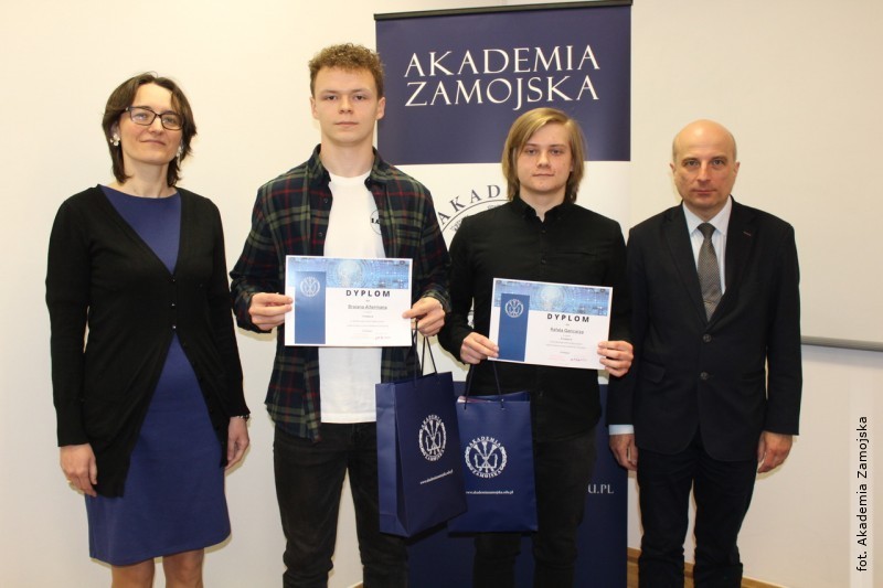 Bigorajscy uczniowie laureatami konursw organizowanych przez Akademi Zamojsk
