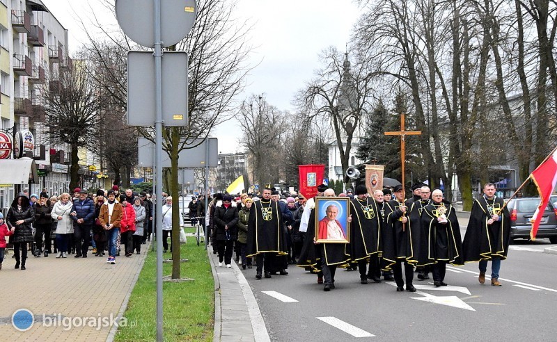 Przez Bigoraj przeszed marsz w obronie dobrego imienia w. Jana Pawa II