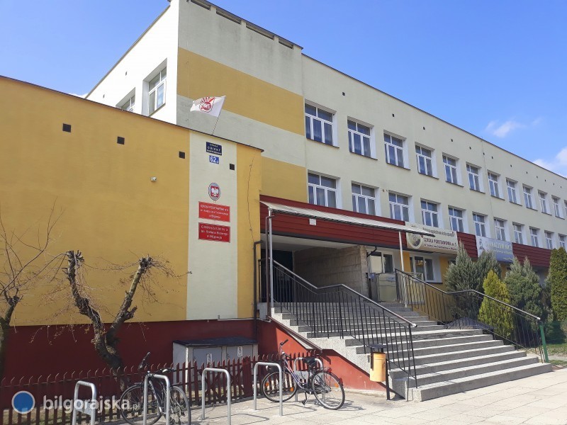 Szko�a bardziej dost�pna dla niepe�nosprawnych dzieci. Inwestycja za p�tora mln z�