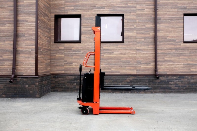 Podno�nik towarowy - zasada dzia�ania i&nbsp;najcz�stsze zastosowania