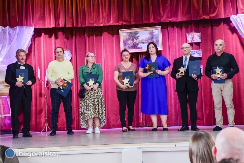 Dzia�acze kultury uhonorowani [NOWE ZDJ�CIA, LISTA WYRӯNIONYCH]