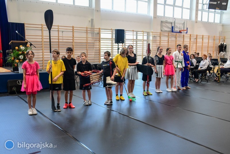 Hala sportowa za ponad 12 mln z� oficjalnie otwarta