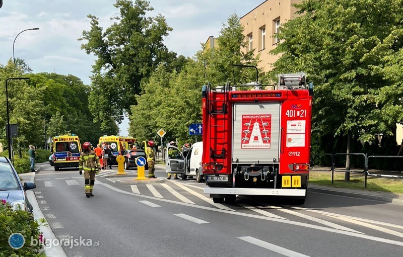 Zdarzenie drogowe w&nbsp;Bi�goraju. Jedna osoba trafi�a do szpitala