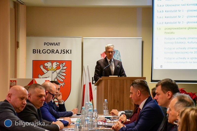 Zmiana na stanowisku wiceprzewodnicz�cego Rady Powiatu