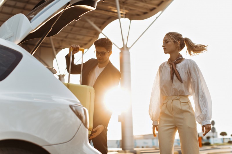 Chcesz sprzeda� Toyot� lub Mercedesa? Sprawd�, jak to zrobi� szybko i&nbsp;bez stresu