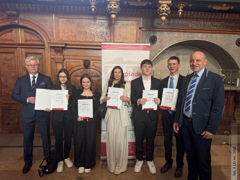 Indeks na studia i&nbsp;100% z&nbsp;matury - wielki sukces Leny!