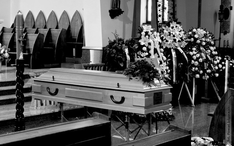Ziemia Bi�gorajska po�egna�a tragicznie zmar�ego pilota