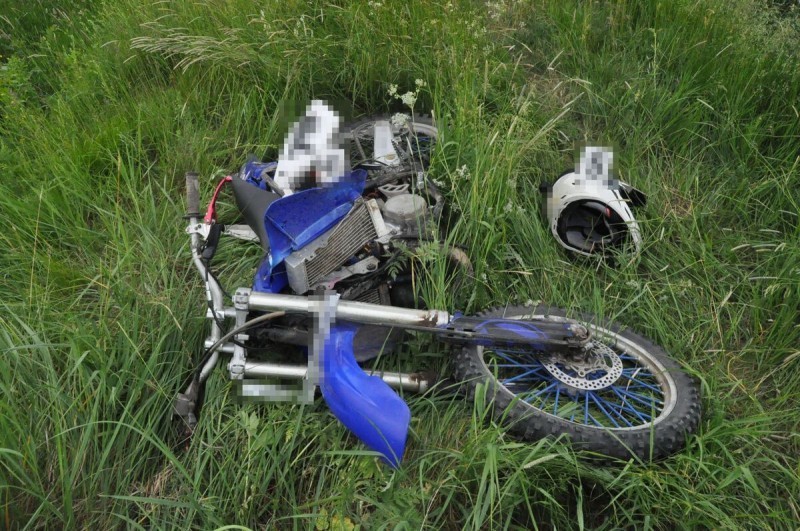 Powa�ny wypadek z&nbsp;udzia�em 15-letniego motocyklisty