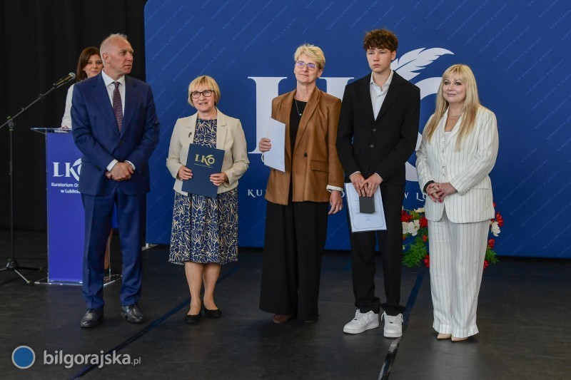 Bi�goraj go�ci� laureat�w konkurs�w kuratoryjnych. Nagrodzono uczni�w z&nbsp;czterech powiat�w
