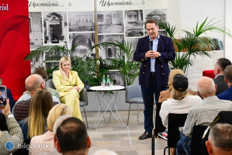 Rados�aw Sikorski w&nbsp;Tarnogrodzie