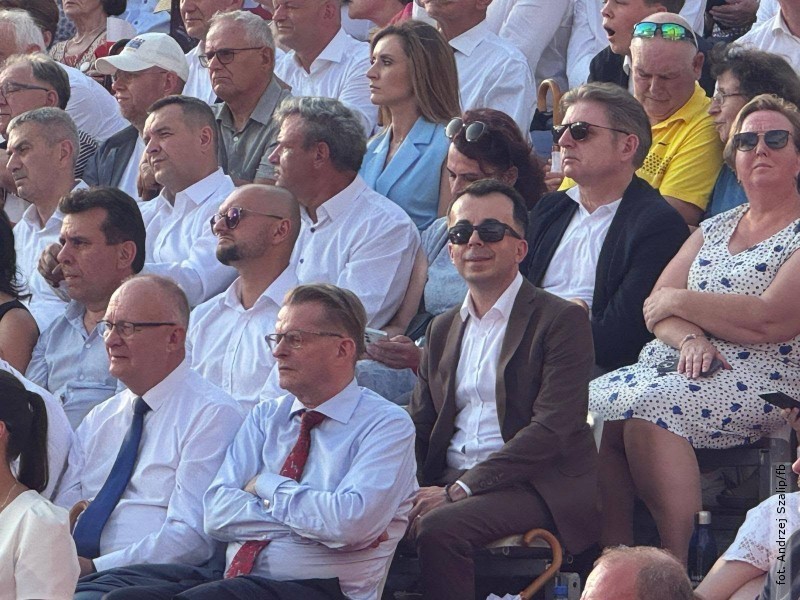 Przedstawiciele powiatu bi�gorajskiego na rocznicy zaprzysi�enia Prezydenta RP