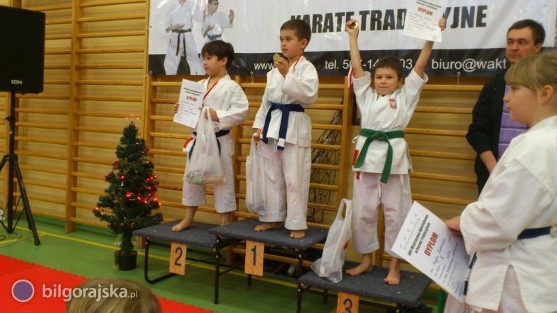 Omioletni karateka Wiktor Wolanin I w Pruszkowie i III w Falenicy