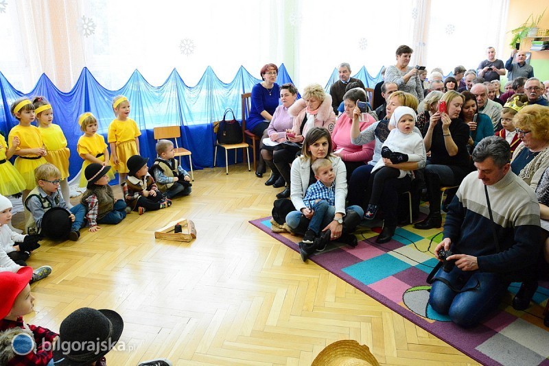 Przedszkolaki dla babci i dziadka