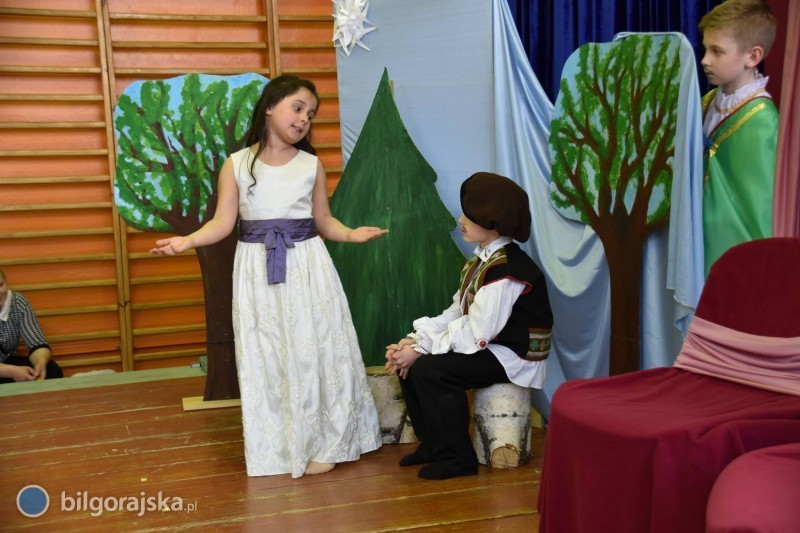 Sukcesy gminnych grup teatralnych