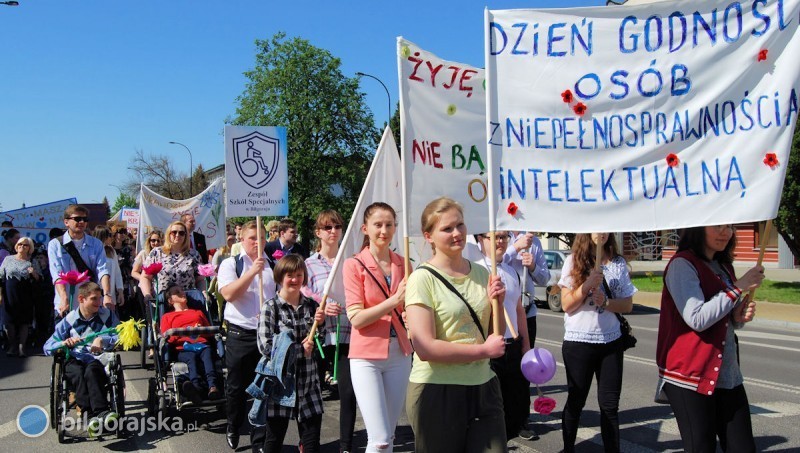 Z godno�ci� przez �ycie