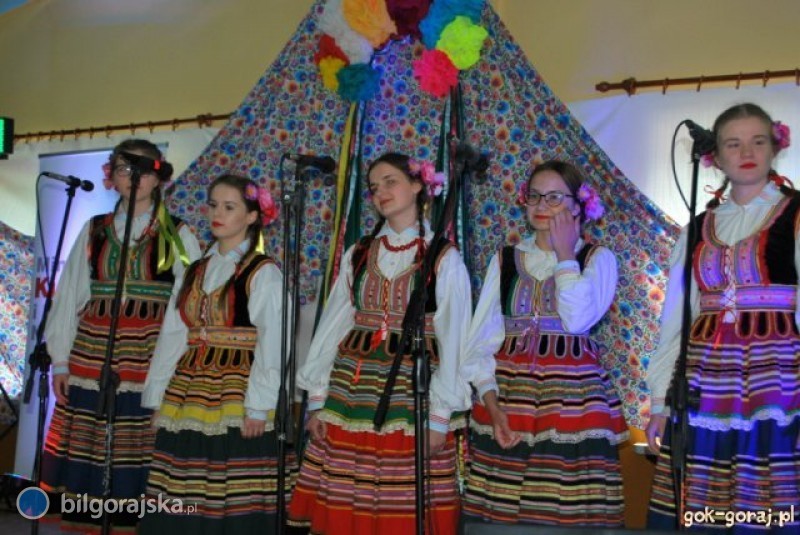 Muzyka ludowa rozbrzmia�a w&nbsp;gminie Goraj