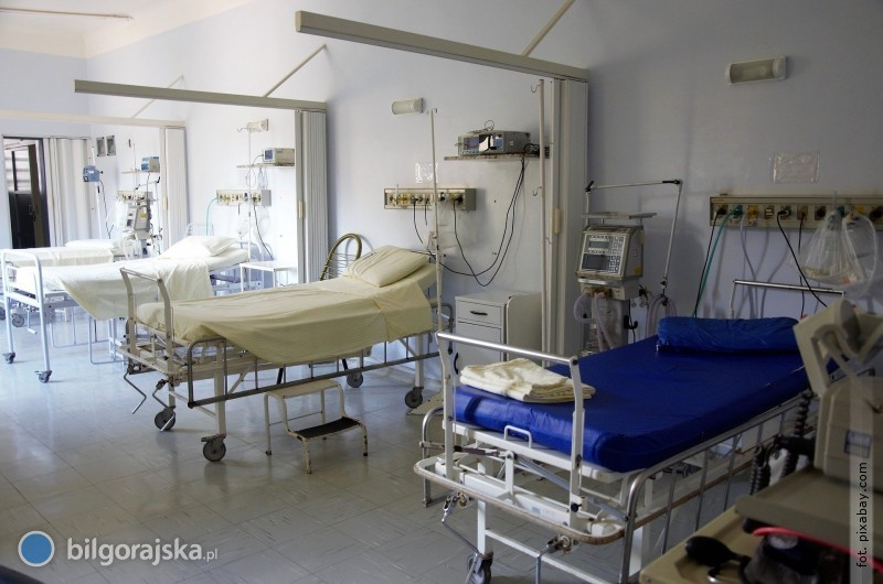 Wojewoda podjął decyzję o zwiększeniu liczby łóżek w szpitalu tymczasowym