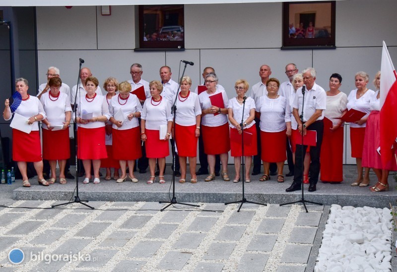 Na Placu Wolnoci rozbrzmiay pieni patriotyczne