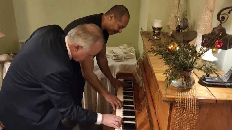 Janusz Rosan mia okazj zagra z pianist Robertem Osam