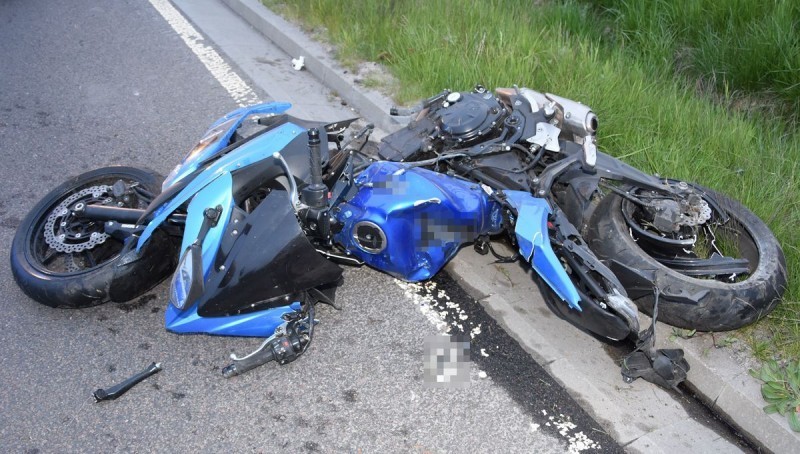 26-letni motocyklista zgin na miejscu