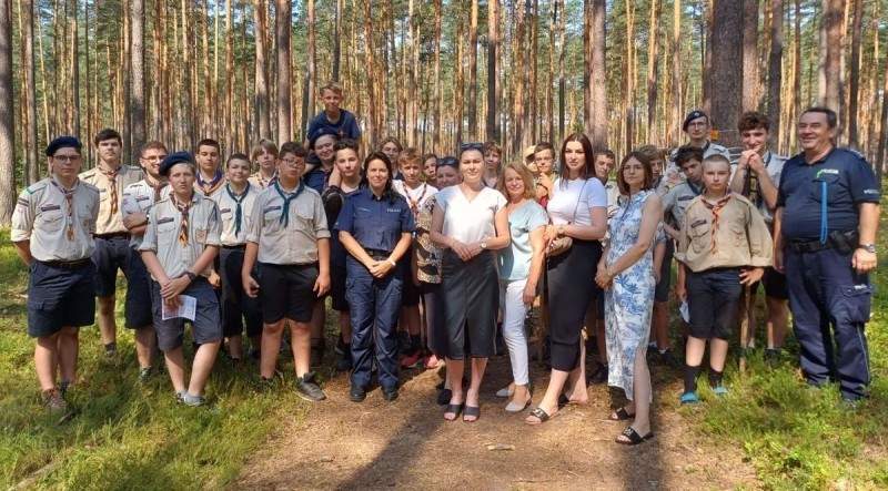 Policja i sanepid na obozie