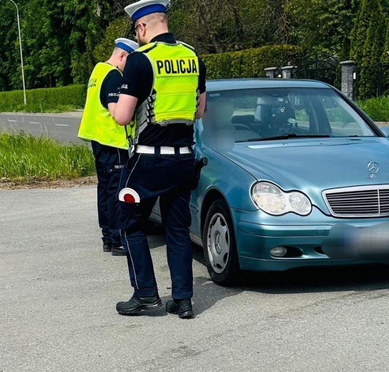 121 km/h na liczniku w terenie zabudowanym