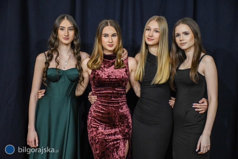 Bal �smoklasisty w&nbsp;Szkole Podstawowej nr 1 [NOWE ZDJ�CIA]