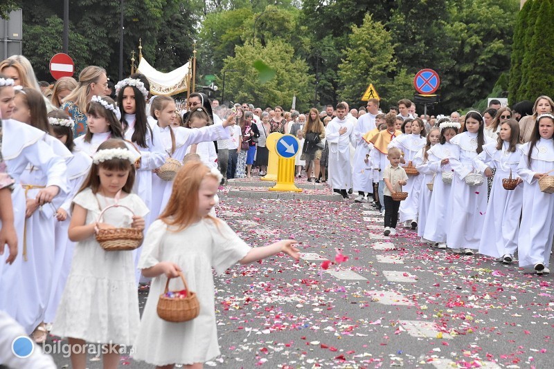 Uroczysto�� Naj�wi�tszego Cia�a i&nbsp;Krwi Pa�skiej - procesja w&nbsp;parafii pw. �w. Jerzego