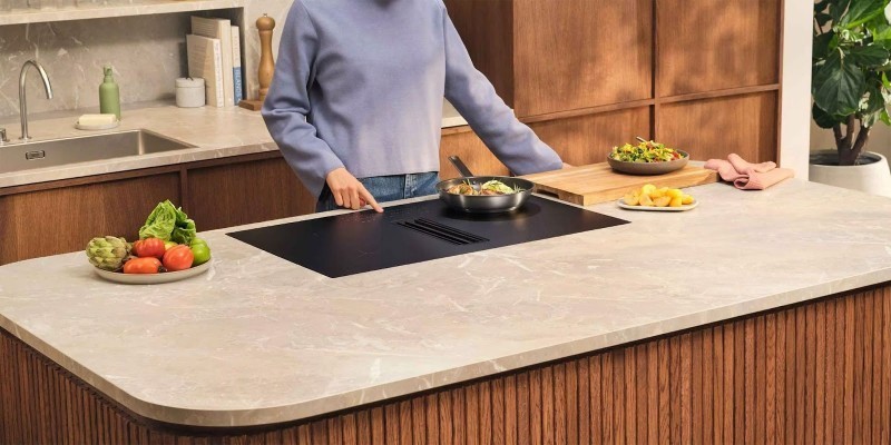 Perfekcyjne gotowanie z&nbsp;unikatow� powierzchni� SaphirMatt® w&nbsp;p�ytach indukcyjnych Electrolux