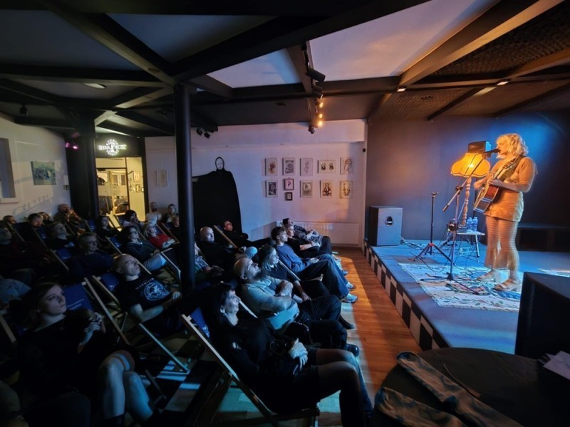 Rok dzia�alno�ci nowej przestrzeni artystycznej w&nbsp;Bi�goraju