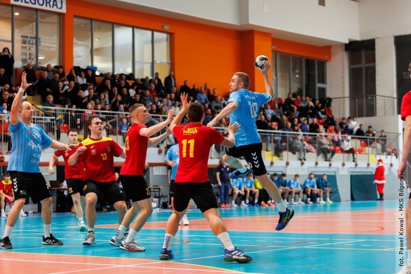 Derby zako�czone seri� rzut�w karnych