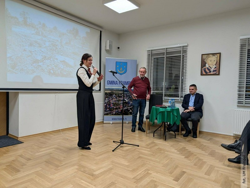 Spotkanie autorskie wok� ksi��ki "Zag�ada Frampola 13 wrze�nia 1939 r."