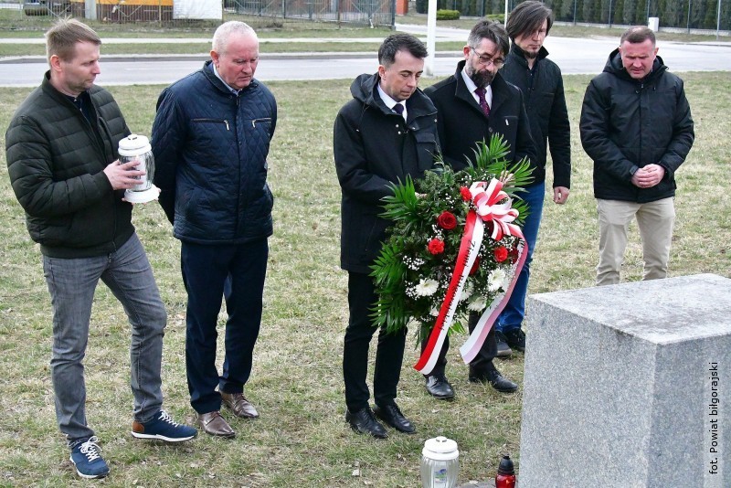 Oddali �ycie za pomoc �ydom. W�adze miasta i&nbsp;powiatu uczci�y rodzin� Trzci�skich