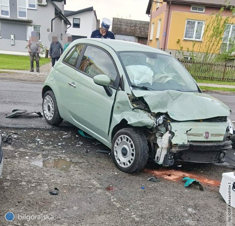 Zdarzenie drogowe w&nbsp;Aleksandrowie. Jedna osoba trafi�a do szpitala