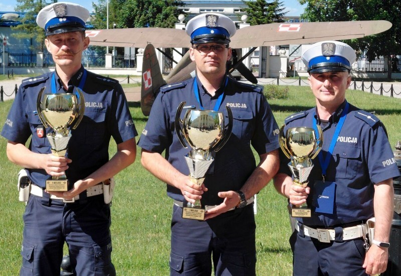 Policjant z&nbsp;Bi�goraja w&nbsp;czo��wce wojew�dztwa