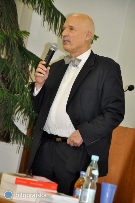 "�yjemy w&nbsp;pa�stwie niewolniczym"