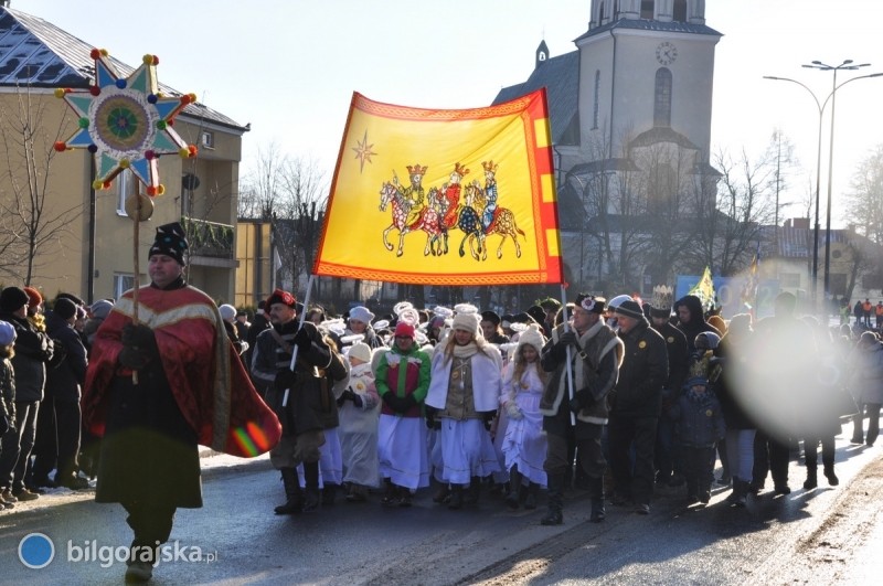 Orszak Trzech Kr�li przeszed� przez Bi�goraj