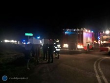 Zderzenie aut na DW 835 w Ksipolu