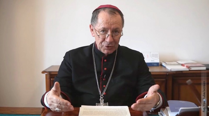 Biskup podpowiada jak przeżyć Wielkanoc pozostając w domu