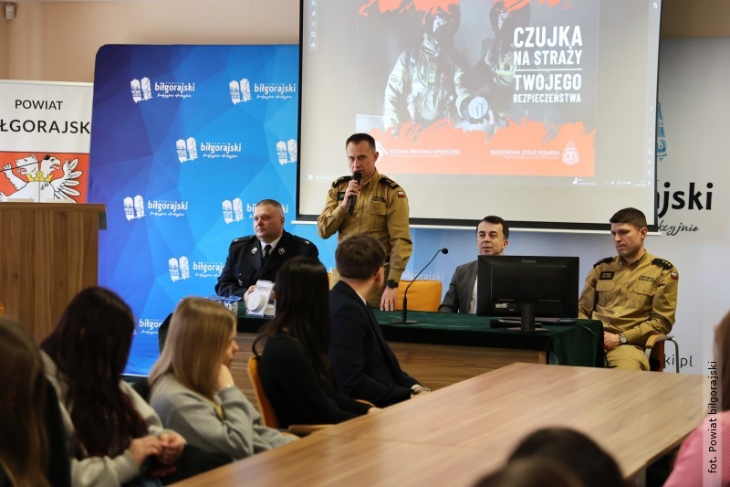 Powiat biłgorajski rozda czujki dymu i czadu