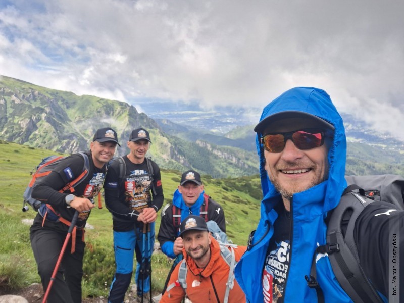Z Biłgoraja w Tatry po pomoc dla Adasia. Za uczestnikami pierwszy etap wyprawy