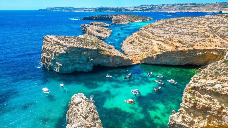 Blue Lagoon Malta - jak się dostać i czy warto odwiedzić Błękitną Lagunę?