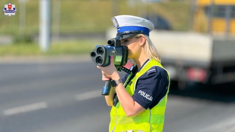 Tłumy ruszą w trasę na świąteczny weekend. Policja apeluje