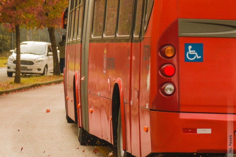 Nowy autobus dla osób ze szczególnymi potrzebami w Biłgoraju